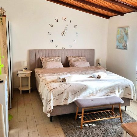 Studio Apartment Lino Skrbčići Eksteriør bilde