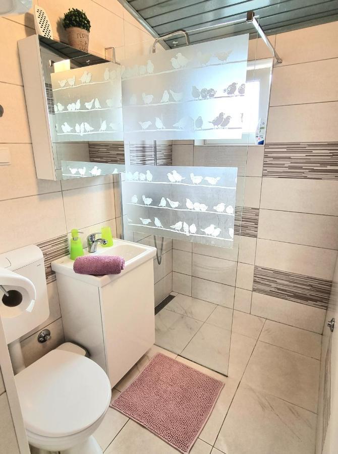 Studio Apartment Lino Skrbčići Eksteriør bilde