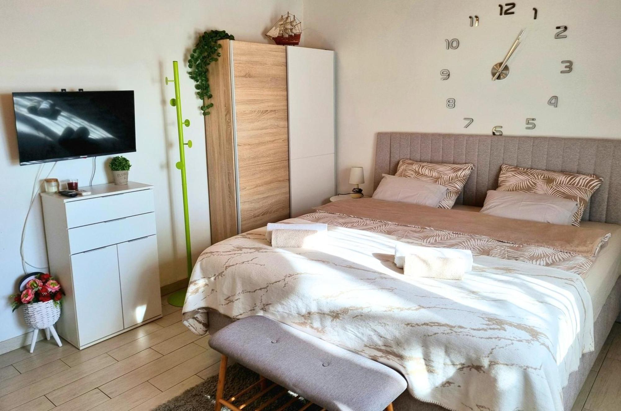 Studio Apartment Lino Skrbčići Eksteriør bilde