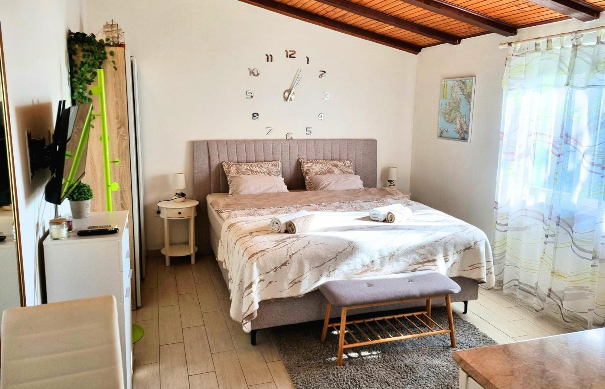 Studio Apartment Lino Skrbčići Eksteriør bilde